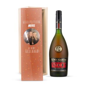 Brandy in personalised case - Rémy Martin VSOP