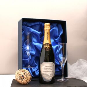 Personalised Pewter Shield Champagne Gift Set